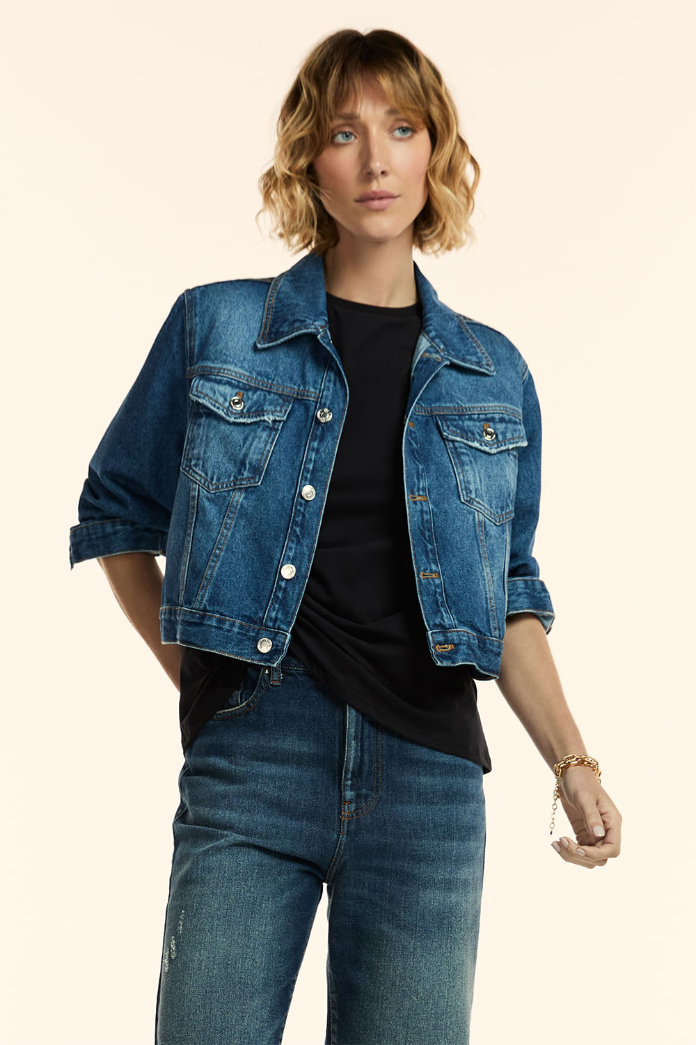 Rus transseksual porno Zamonaviy uslubda yozgi uyning ichki dizayni.